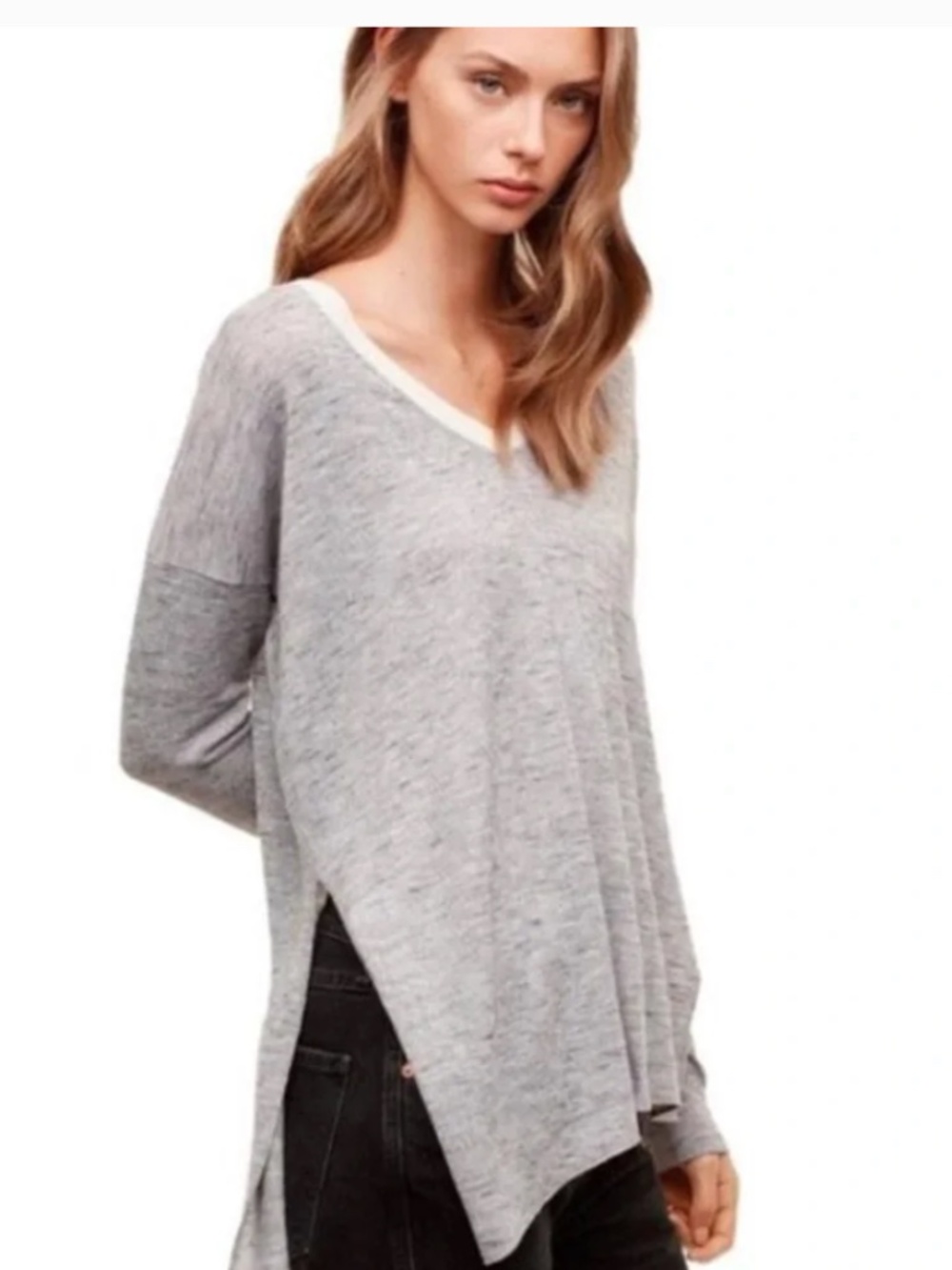 Aritzia wilfred sherbrooke v neck